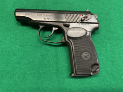 Pistole zn. Baikal, r. 9mm Browning Court