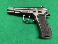Pistole CZ 85